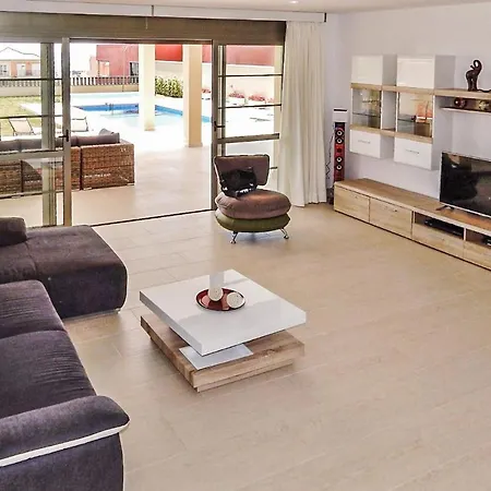 Holiday home Awesome Home In Costa Adeje With Outdoor Swimming Pool, Wifi And 5 Bedrooms